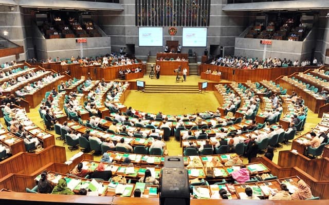 The session of the National Assembly began