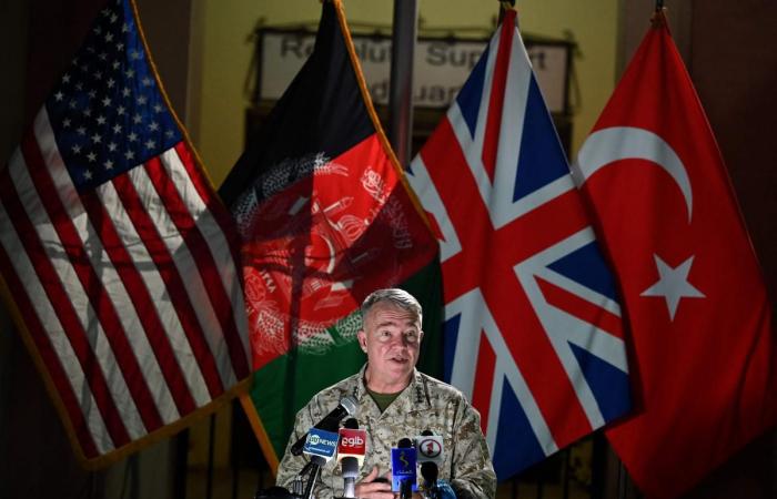US announced they will continue air strikes in Afghanistan