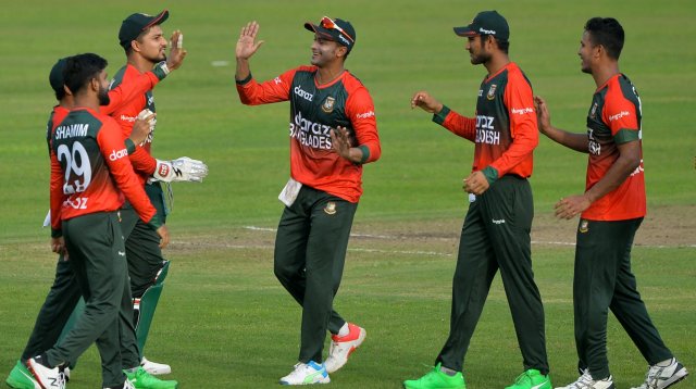 Roaring Tigers crush New Zealand in 1st T20