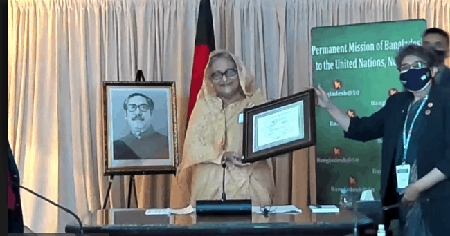 UN-SDSN confers Bangladesh PM with SDG Progress Award