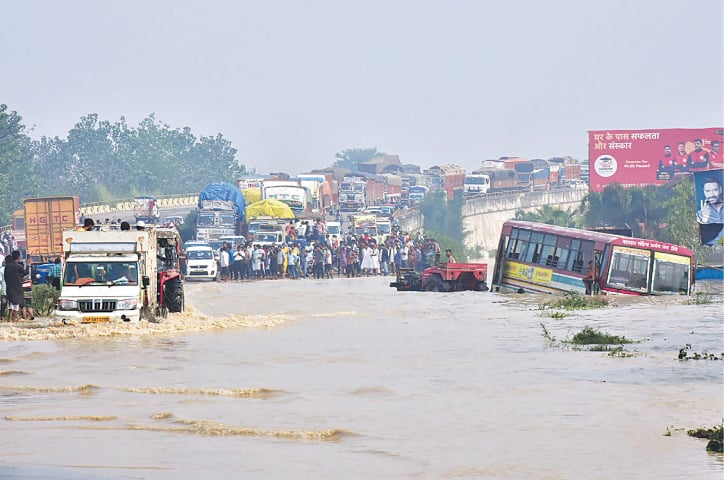 Floods landslides kill 116 in India Nepal