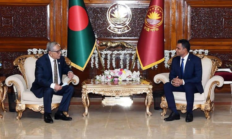 President for Bangladesh-Maldives joint efforts to tackle climate impacts
