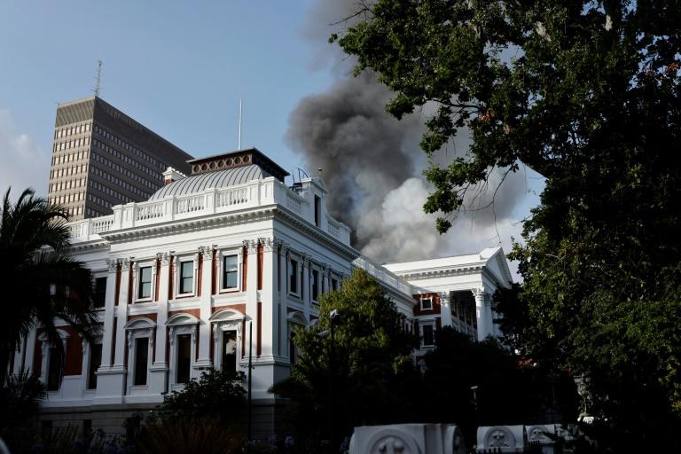 Fire at Parliament House in Cape Town