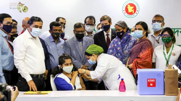Second dose of vaccine for school children can be completed in January: DH