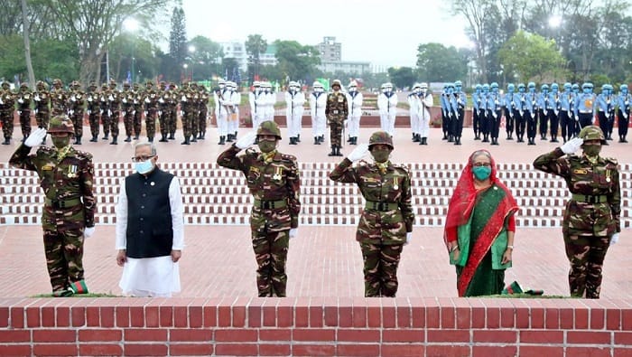 President & PM pays homage to martyrs on Independence Day