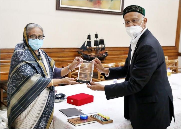 Bangladesh gets "International Peace Award"